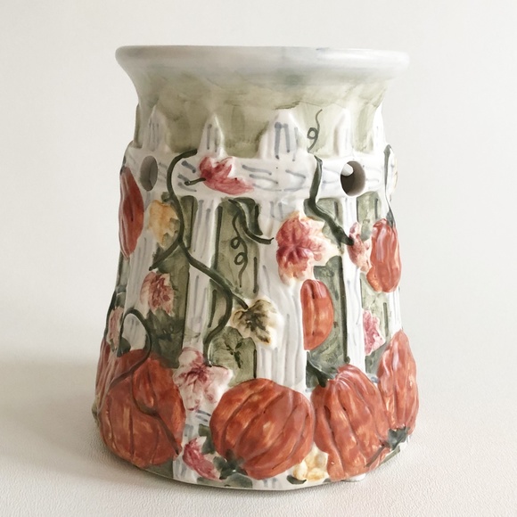 Yankee Candle Fall Thanksgiving Tart Wax Warmer - Picture 3 of 9